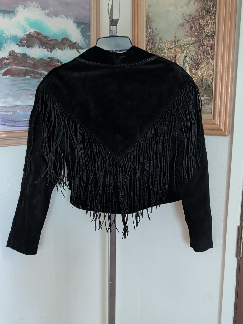 Vintage Black Suede Fringe Jacket by Vintage - Picture 4 of 4